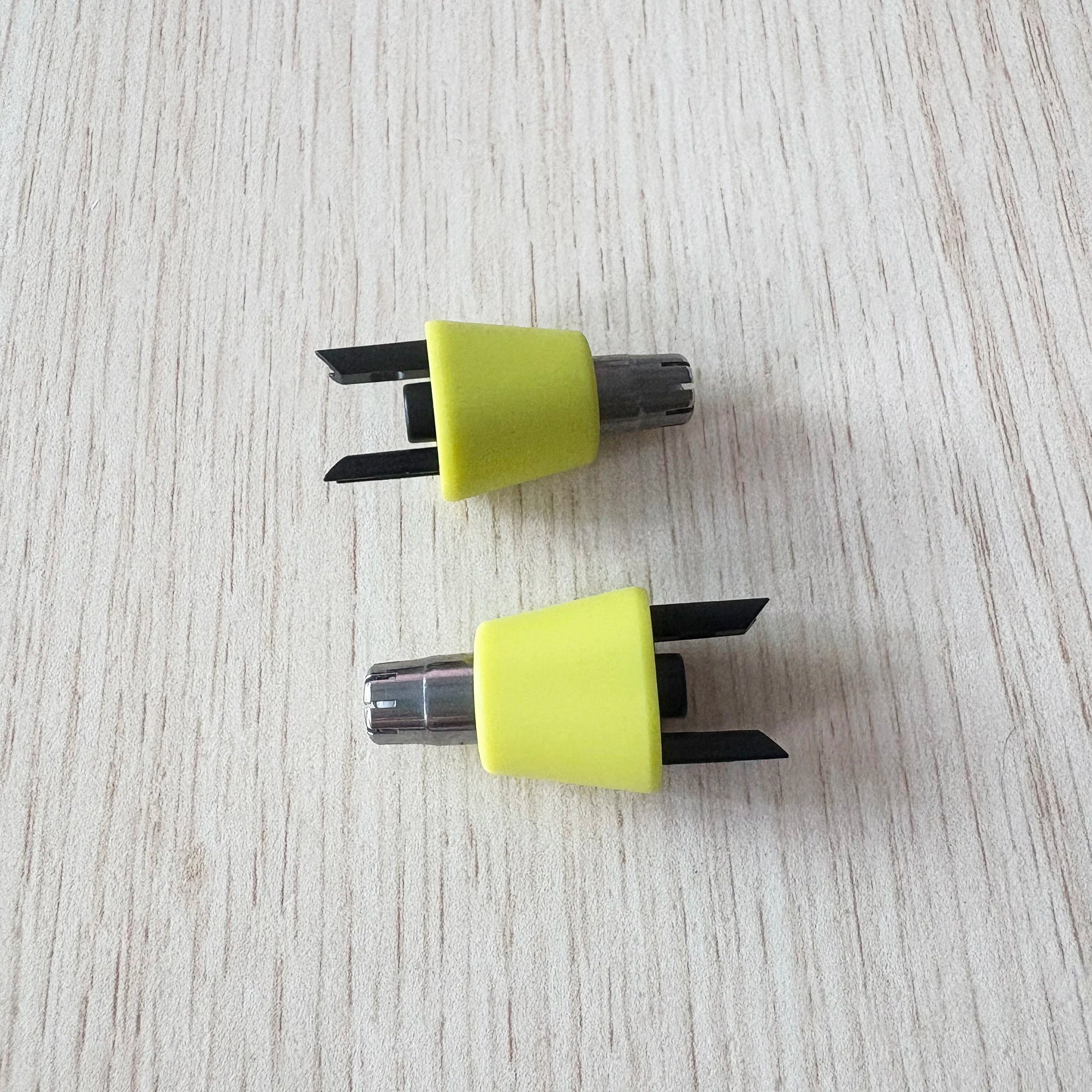 1 Mix Set/2pcs/1pc Nose Hair Trimmer Replacement Blades/ Adjustable Guide Combs, Compatible For Philip* One Blades QP2520 QP2630 - Onestopdealershop